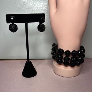 Elegant vintage Black acrylic etched and faceted bracelet, clip on earrings set